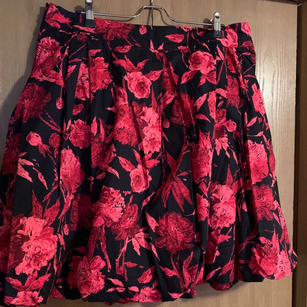 Floral A-Line skirt with a little flare